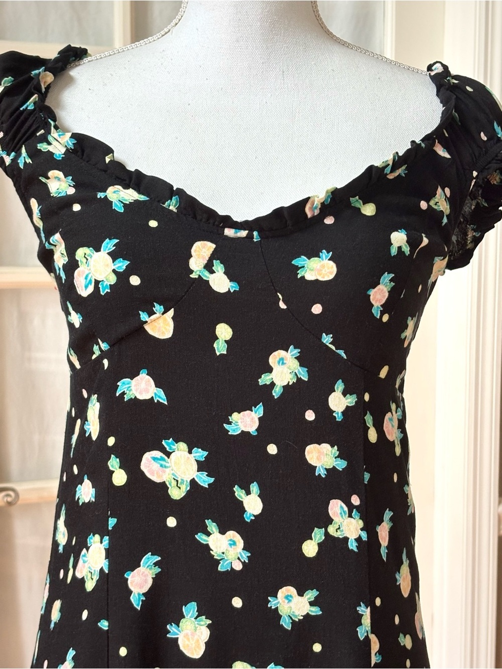 Free People Like A Lady Mini Dress Black Floral Open Back Ruffle Hem L - Picture 3 of 12